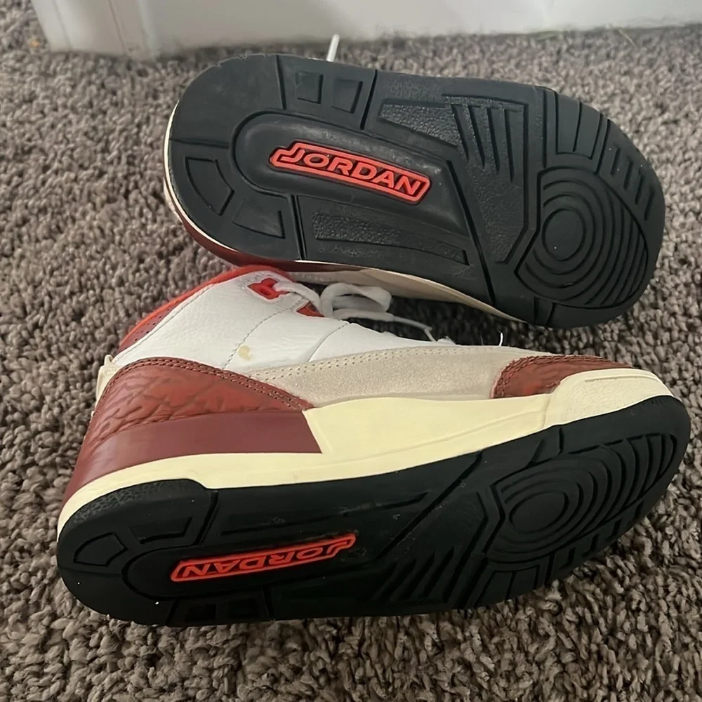 Jordan Retro 3 Size 12 DV7027-108 Mars Stone Sneakers - Picture 6 of 6